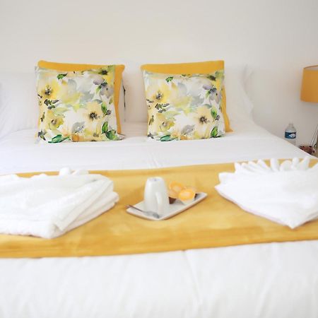 Deluxe 4 Bedroom House The Hyde Bagian luar foto
